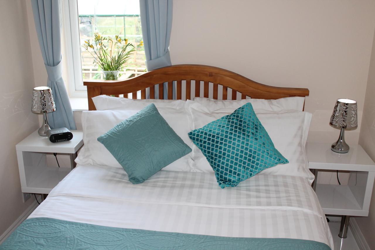 Magnolia Self Contained Suites Coalpit Heath 外观 照片